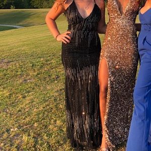 FOREVER 21 FORMAL DRESS WORN ONCE